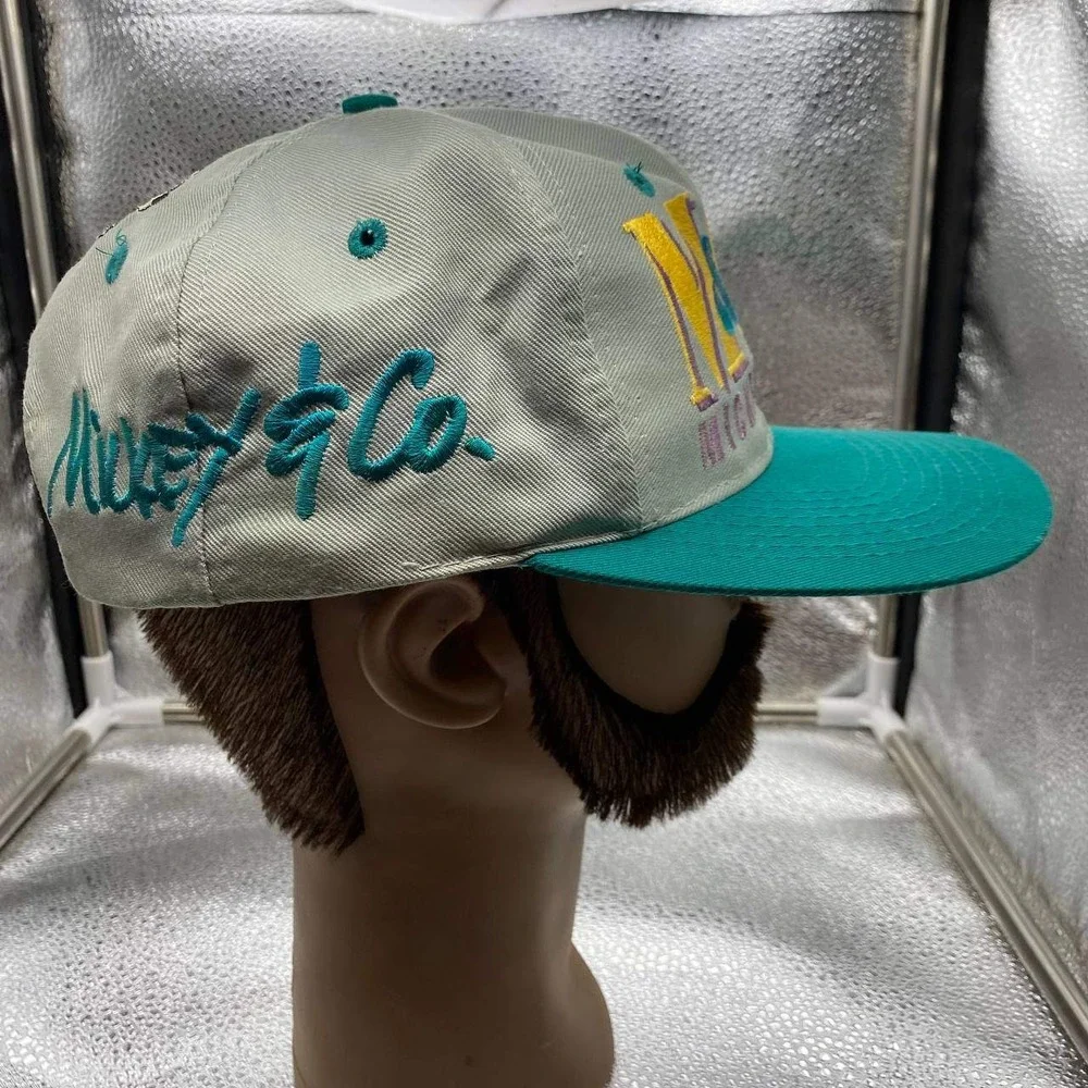 Vintage Mickey & Co Disney Hat Men Green Snapback Embroidered Spell Out Logo Cap
